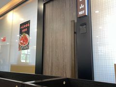 -鑫巴蜀小镇 · 水煮鱼专研店(玉桥店)
