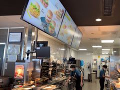 -麦当劳(三亚凤凰机场店)