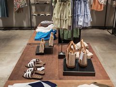 -URBAN REVIVO(西安Momopark店)