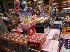 零售区-西西弗书店·矢量咖啡(新光天地店)