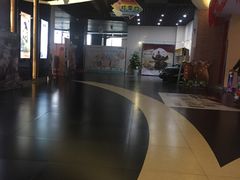 -完美世界影城(昆明翡翠湾店)