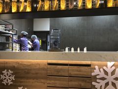 -必胜客(龙泉万达店)