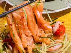 捞汁三文鱼面-小森师傅(宝安大仟里店)
