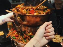 -巴四老城区炭火蛙锅(张江店)