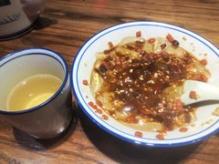 落英冰粉-滴水·湘逢(南汇大学城生活广场店)