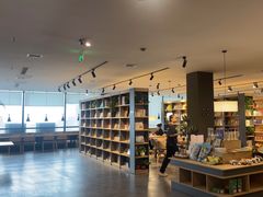 -魔方城市书房(中街益田店)