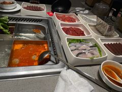 -海底捞火锅(江北万达商业广场店)
