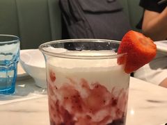 草莓酱珍珠奶茶-港丽餐厅(高德置地店)