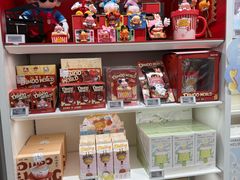 -泡泡玛特POPMART(凯德大峡谷店)