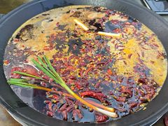-黄潇洒老火锅(九眼桥宏济巷店)