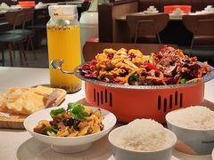 -小鱼小牛·鱼牛干锅·脆鱼火锅(世欧广场店)