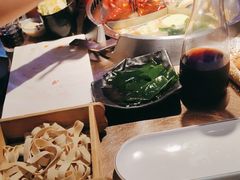-辣伍鲜毛肚老火锅(元一店)