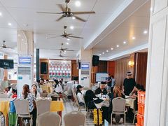 -鹏城人家海鲜酒家·23年老字号(较场尾店)