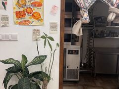 -雀食面包店(钟楼店)