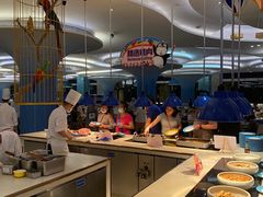 自助取餐区-帝企鹅自助餐厅•儿童岛•真企鹅(长隆企鹅酒店)