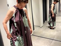 -URBAN REVIVO(七宝领展广场店)