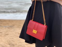 -CHARLES&KEITH(1234space店)