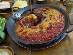 -黄潇洒老火锅(九眼桥宏济巷店)