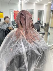 -Coo Hair salon