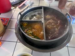 -热火朝天鲜切牛肉火锅(南强街巷店)