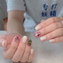 -斯馨·健康美甲美睫