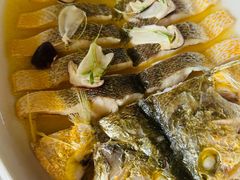 鸡汁松茸蒸大黄鱼-野蔓果·山野菜(西湖景区·龙井茶田店)