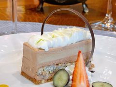 茉莉花牛奶巧克力慕斯-北京古城老院厉晓麟精致菜