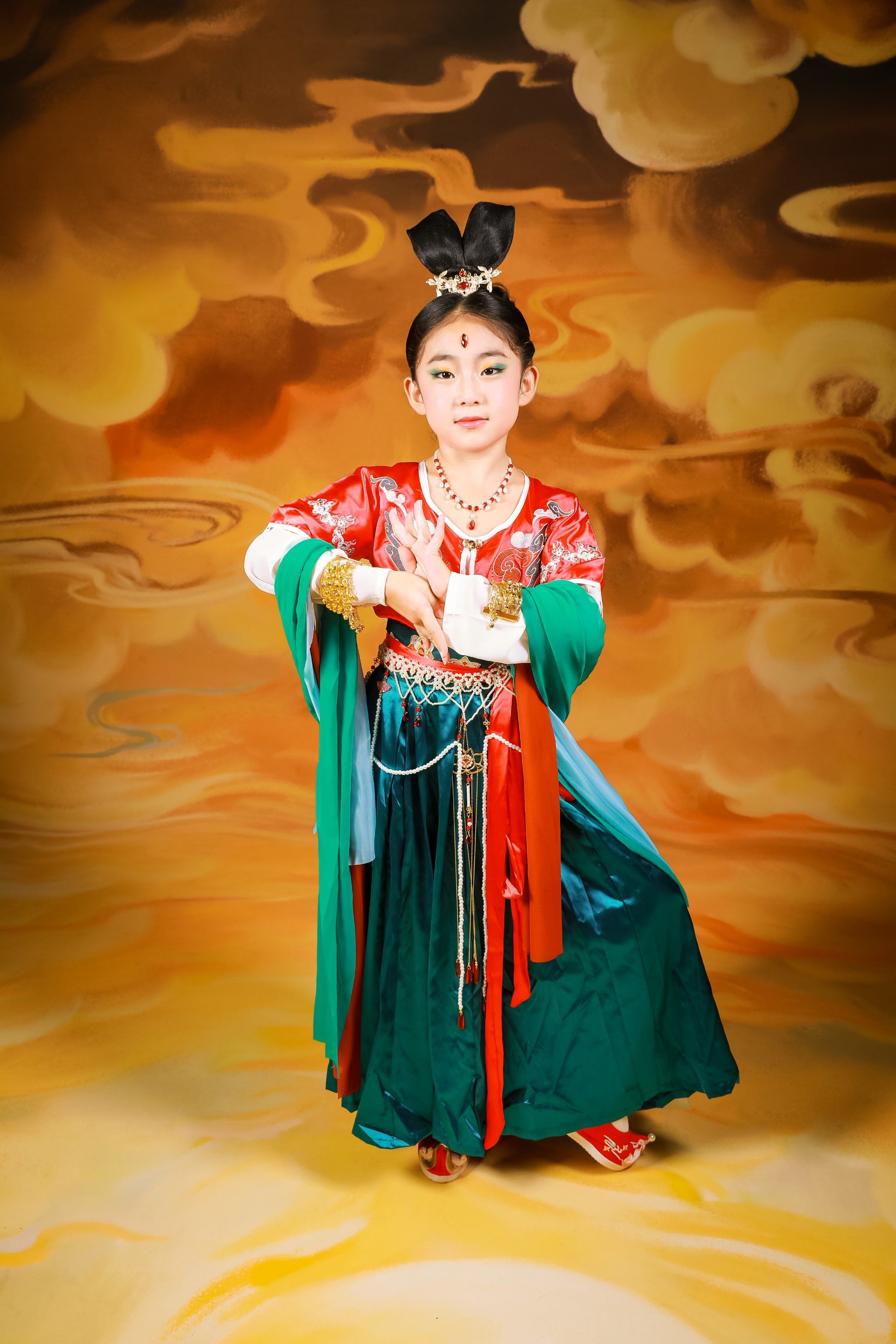 想拍什么风格都有,满月百天周岁,外派跟拍#敦煌飞天 #儿童摄影