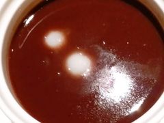 红豆沙汤圆-醉辉皇上海之巅(上海中心大厦店)