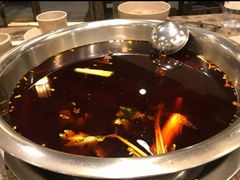 -肖肖酸萝卜鱼火锅(总店)