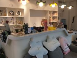 -E.L.K造型momopark店