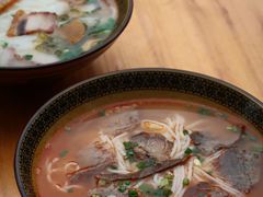 -肇兴特色牛肉粉