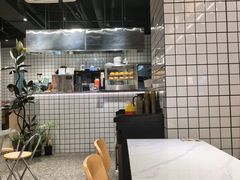 -樂麗餐室 · 本地茶餐廳(扬名广场店)