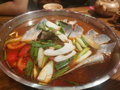 -亮欢寨酸汤鱼(沙冲路店)