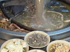 -大众跷脚牛肉馆·非遗传承单位(峨眉山店)