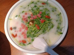 -鱼亨小鲜酸菜鱼(大信店)