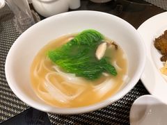 -江门新会碧桂园凤悦凤凰酒店(万达广场店)