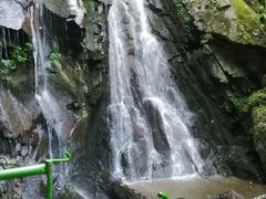 -藏龙百瀑风景区