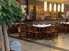 -张大胡子鱼头火锅酒楼(长益路店)