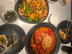 经典蒜香龙虾-红盔甲·小龙虾(天钥桥店)