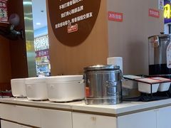 -红渡小香·牛肉麻辣香锅(车站南路店)