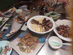 -潮界(LU·ONE凯德晶萃广场店)