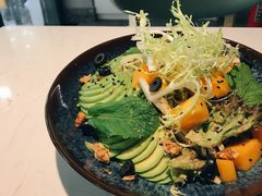 牛油果芒果沙拉-BE BRIGHT KITCHEN(正佳广场店)