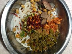 -李氏紫竹林卤粉(火车站店)