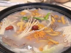 -九寨沟特色牦牛肉汤锅