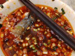 -忘情水鱼头·鲜鱼火锅(滨江中路店)
