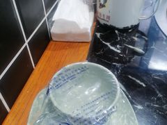 -边江铁锅炖鱼(振八街店)
