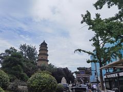 -宝庆寺塔