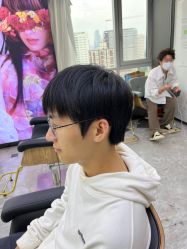 -藤野造型烫发染发