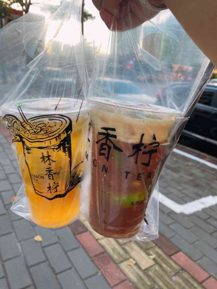 林香柠柠檬茶(杭州路店)-"店铺招牌还是比较光亮,八九点去到,周围的.